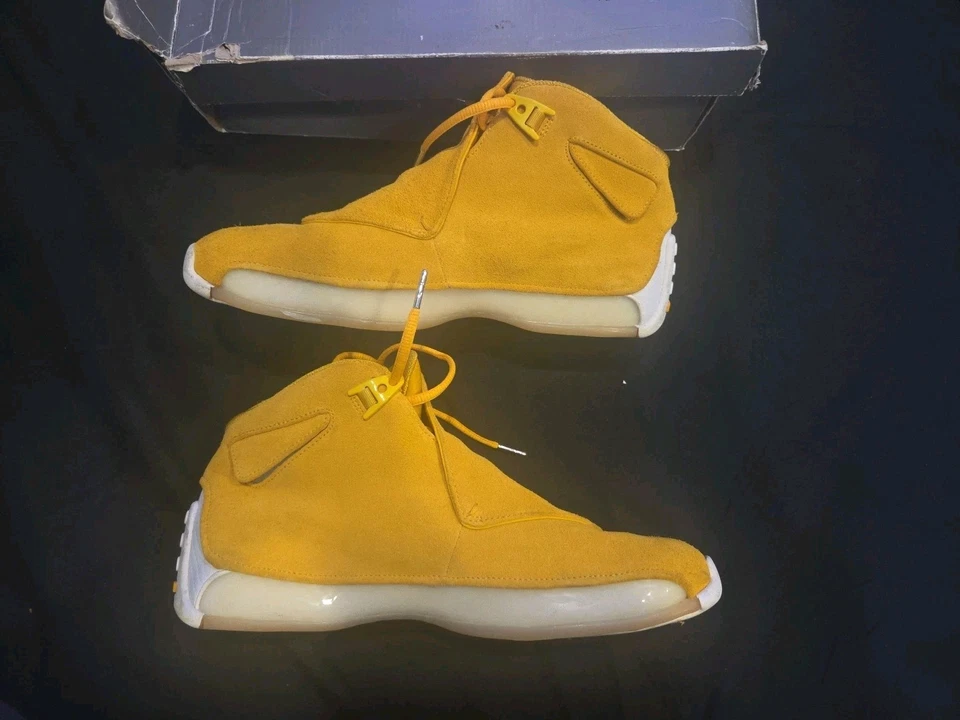 Air Jordan 18 Retro Amarillo Gamuza Hombre Tenis AA2494-701 Talla 10.5 Foto 3 de 4