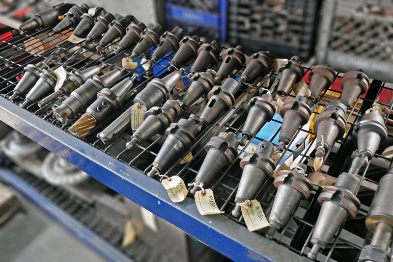 Lyndex-Nikken End Mill Holders, Huge Lot! - BT45