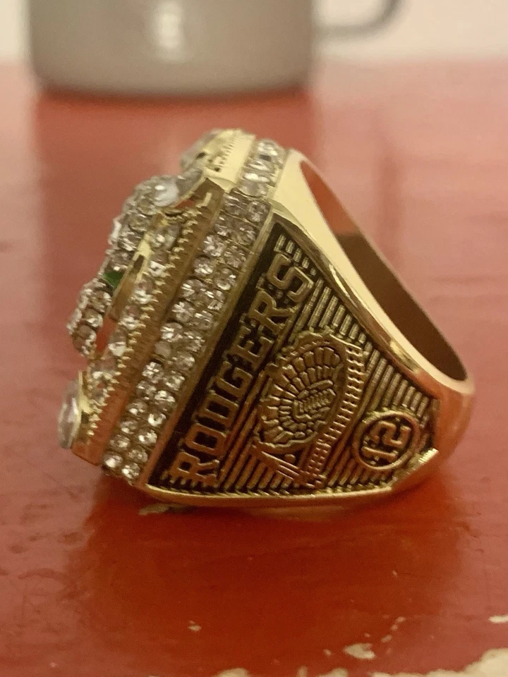 Anillo de campeonato del Super Bowl 2010 Green Bay Packers Aaron Rodgers Foto 4 de 4