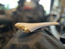 Fizik Antares R3 Bicycle Saddle  White Black  kium Rails  140 x 275mm