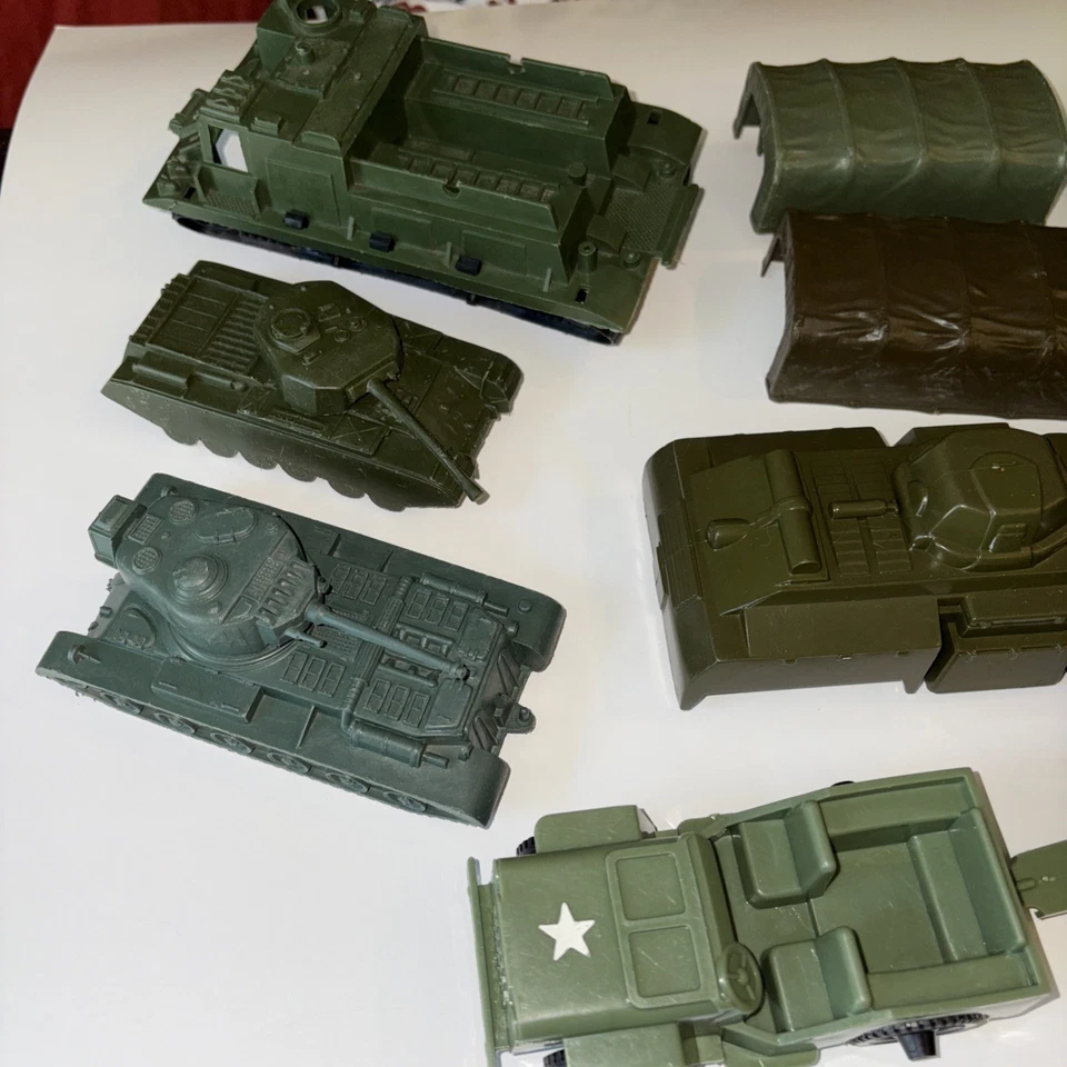 Jeep/tanque/accesorios de plástico vintage de las Fuerzas Armadas de Estados Unidos varios fabricantes de juguetes Foto 2 de 4