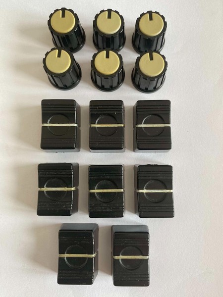 ROLAND - AMDEK - BOSS KNOBS / FADER CAPS SET