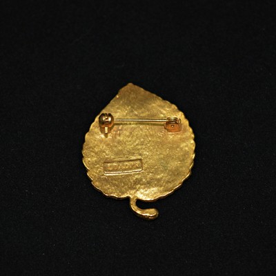 Broche Feuille Vintage En Métal Doré Signée LDADPR - Très Bon état
