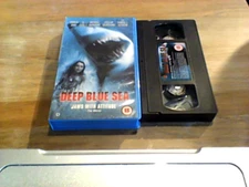 DEEP BLUE SEA UK PAL VHS VIDEO 2000 Samuel L. Jackson LL Cool J Renny Harlin NM
