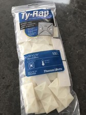 PACK OF 100  Thomas & Betts TC5345A TY-Rap The Original Cable Tie Mounting Base 