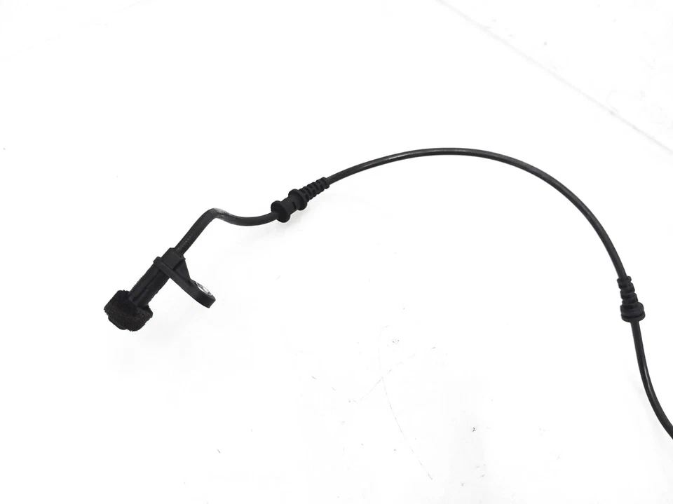 Sensor de velocidad ABS delantero Mercedes-Benz C250 2012-2015 1,8 L 204-905-43-05 Foto 4 de 4