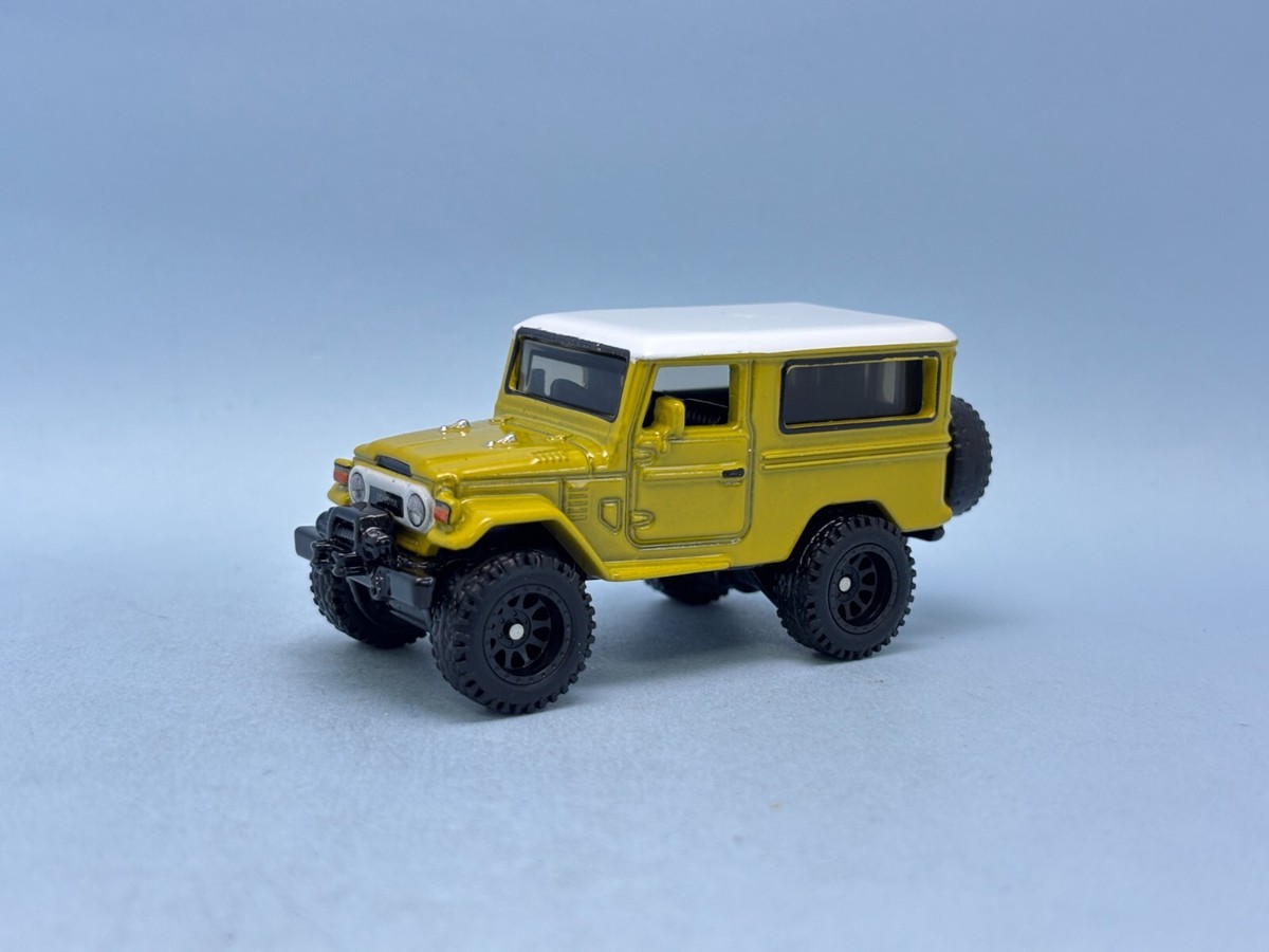ミニカー Hot Wheels TOYOTA LAND CRUISER FJ43 Amazon.com: Hot Wheels Cars, Premium Fast & Furious 1:64