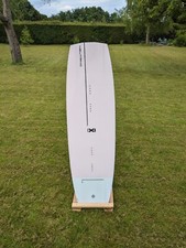 X Wake Neutrino wakeboard, 142cm, Pink wake park Board-Stand out from the crowd
