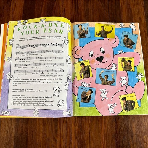 1996 Let's Wiggle - Songs and Fun Ideas from the Wiggles Book & Original Line-up - Picture 9 of 14