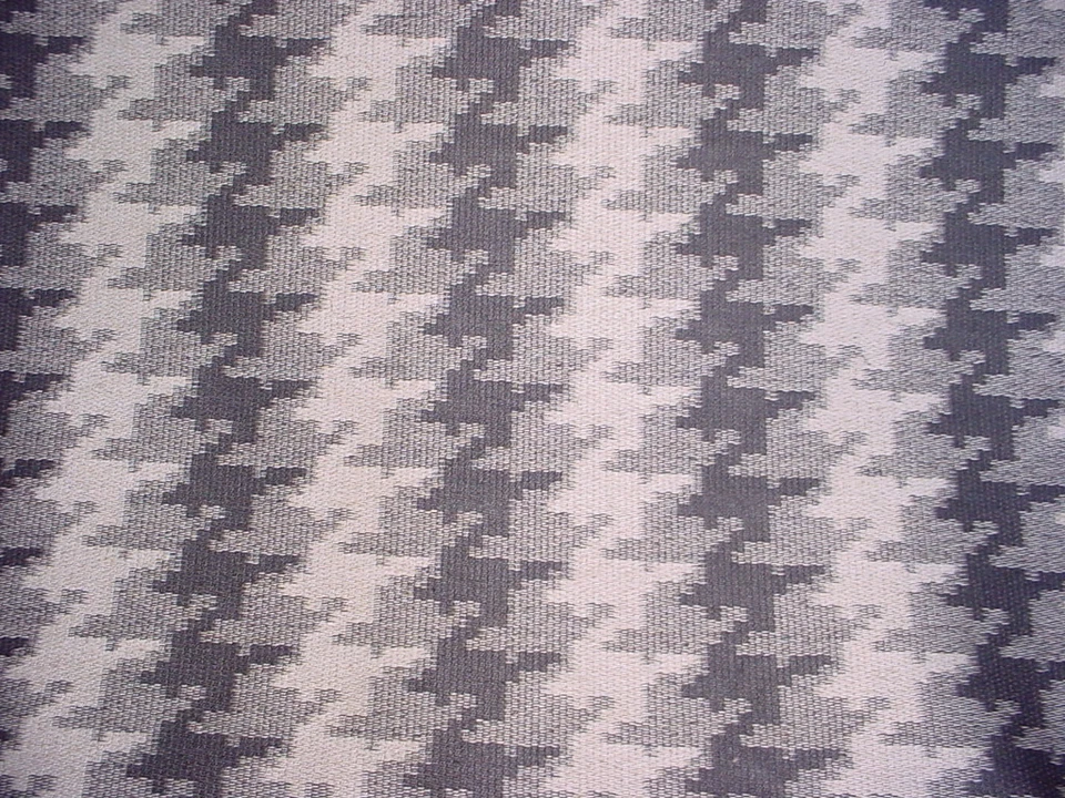 1-5/8Y Osborne Little F6693 Granagh Black Ivory Houndstooth Upholstery Fabric - Image 2 of 4