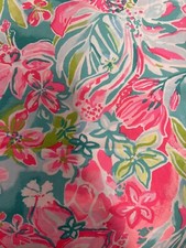 Lilly Pulitzer Hot On The Scene 1/2 Yard Non-Stretch Cotton fabric square