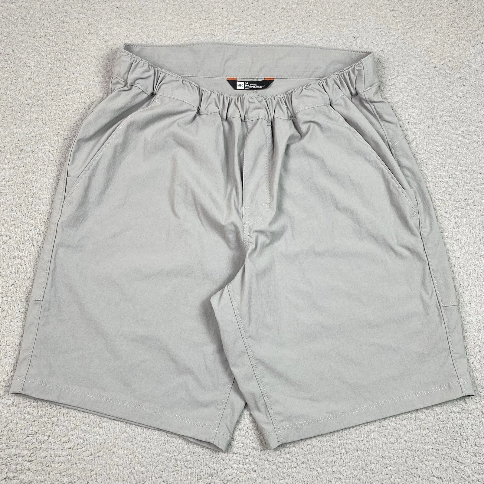 MEC Hiking Shorts Men's Size 34 Gray Outdoor Stretch Nylon Mountain Equipment Co
