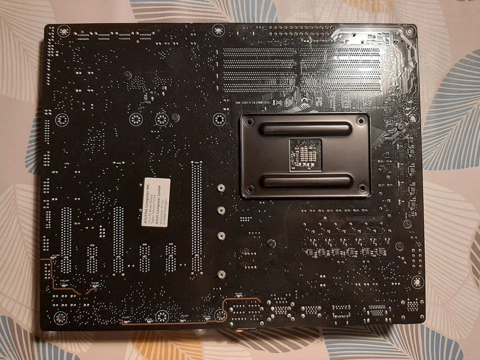 Motherboard ASUS Prime x370 pro - Immagine 2 di 4