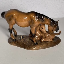 Small Hagen Renaker Porcelain Horse Figurine California - Mint