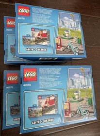 4 LEGO CITY: Build My City Accessory Set 40170