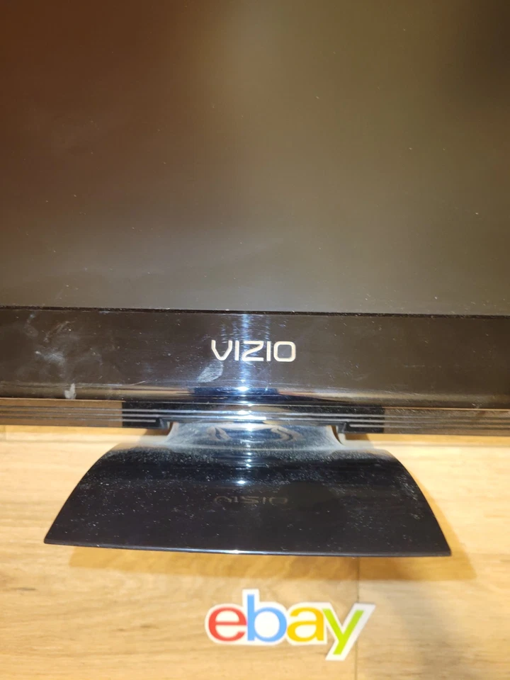 Vizio M190MV 19" HD LED LCD TV Television HDMI W 2 REMOTES & 2 Power Supplies - Image 2 of 4