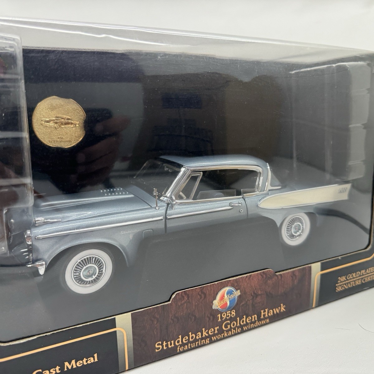 ロードシグネチャー 1/18 1958 スチュードベーカー・ゴールデン・ホーク Road Signature 1958 Studebaker Golden Hawk Blue 1/18 Workable