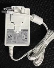 Brightsign Multimedia Player 12V 2A 2Pin AC Adapter Power Supply Charger