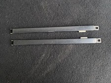 Mercedes  W201 Scheinwerfer Leiste R/ L A2018890163 /0263