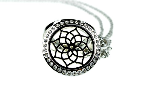 Flower w/CZ's 316L Surgical Stainless Steel Aromatherapy Diffuser Locket - Picture 6 of 11