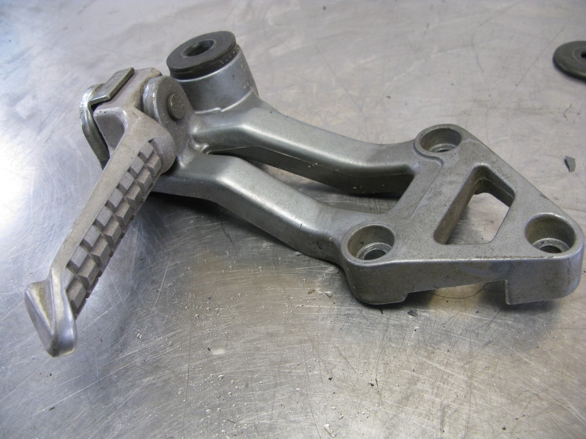 Kawasaki ZX1100-C Ninja ZX 1100 ZX11 1990 90-92 Left Rear Footpeg
