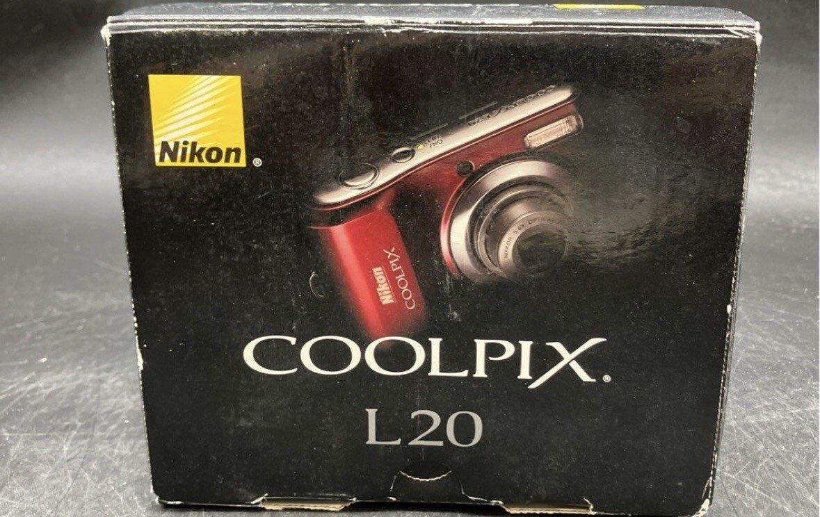 Nikon COOLPIX L20 デジタルカメラ 61TRbBPXHFL._UF894,1000_QL80_.jpg