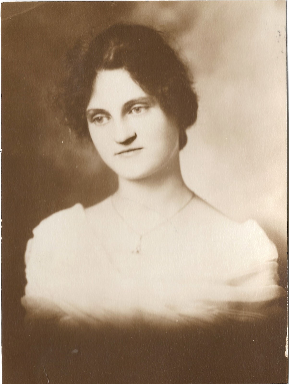 Early 1900s Photograph Beautiful Woman Corrine Corine Harris Sidney El