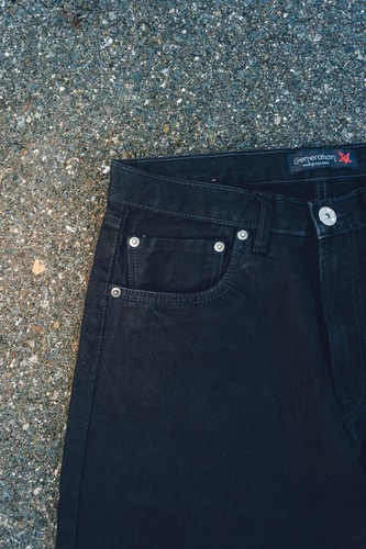Men's Straight Leg Denim Jeans - Picture 21 of 40