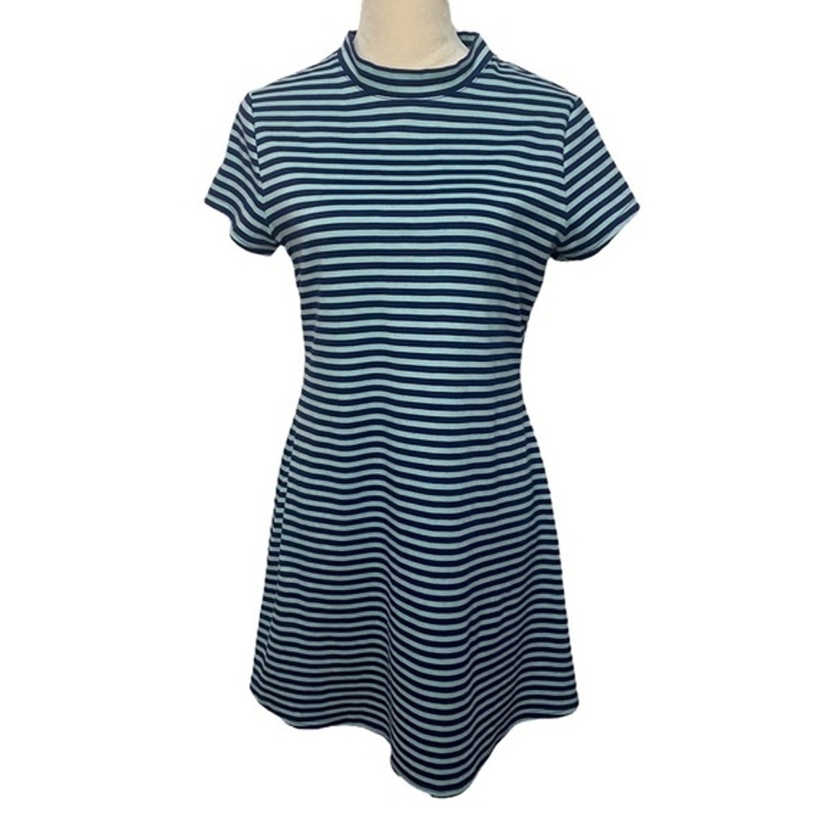 Free People Beach blue and green striped shirt sleeve t-shirt dress Size Large Free People Beach blue and green striped shirt sleeve t-shirt dress Size Large