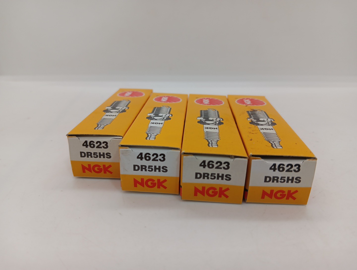 NGK - 4623 - Standard Spark Plug, DR5HS