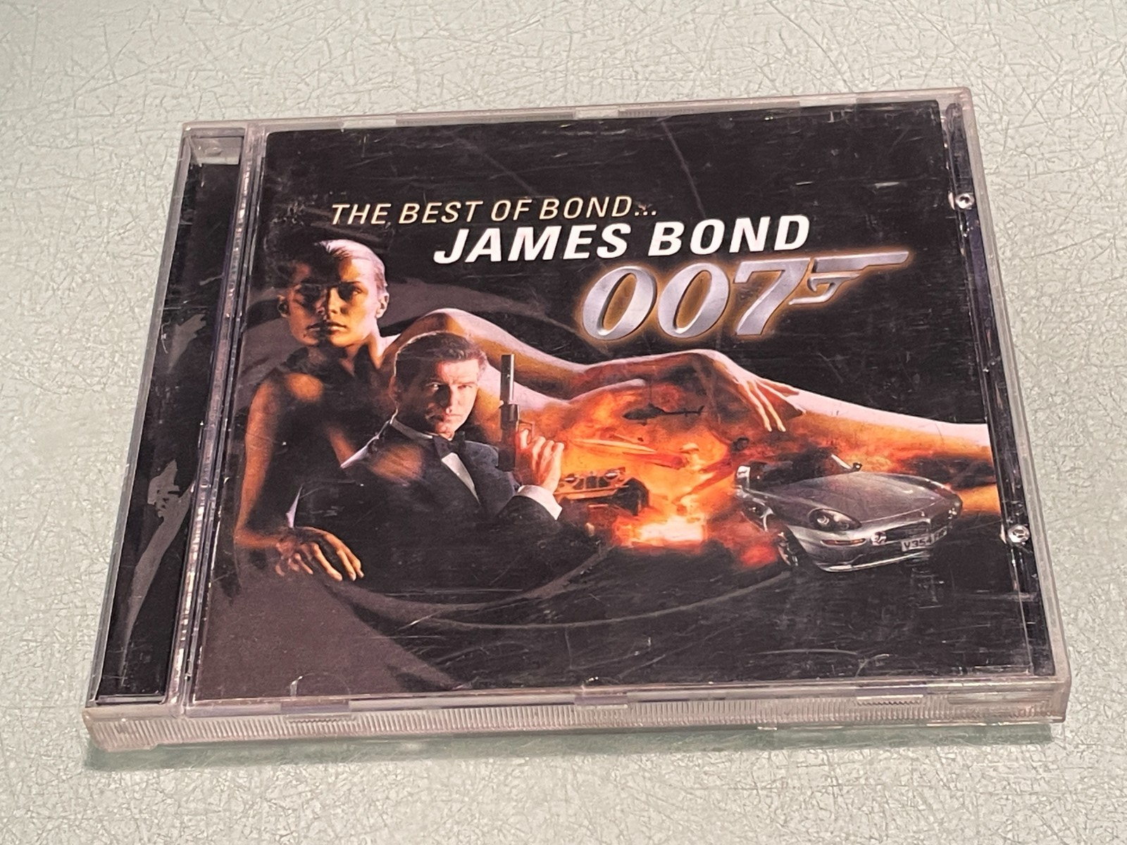The Best of james Bond 007 - CD Album - 1999 Capitol Records - 19 Great Tracks