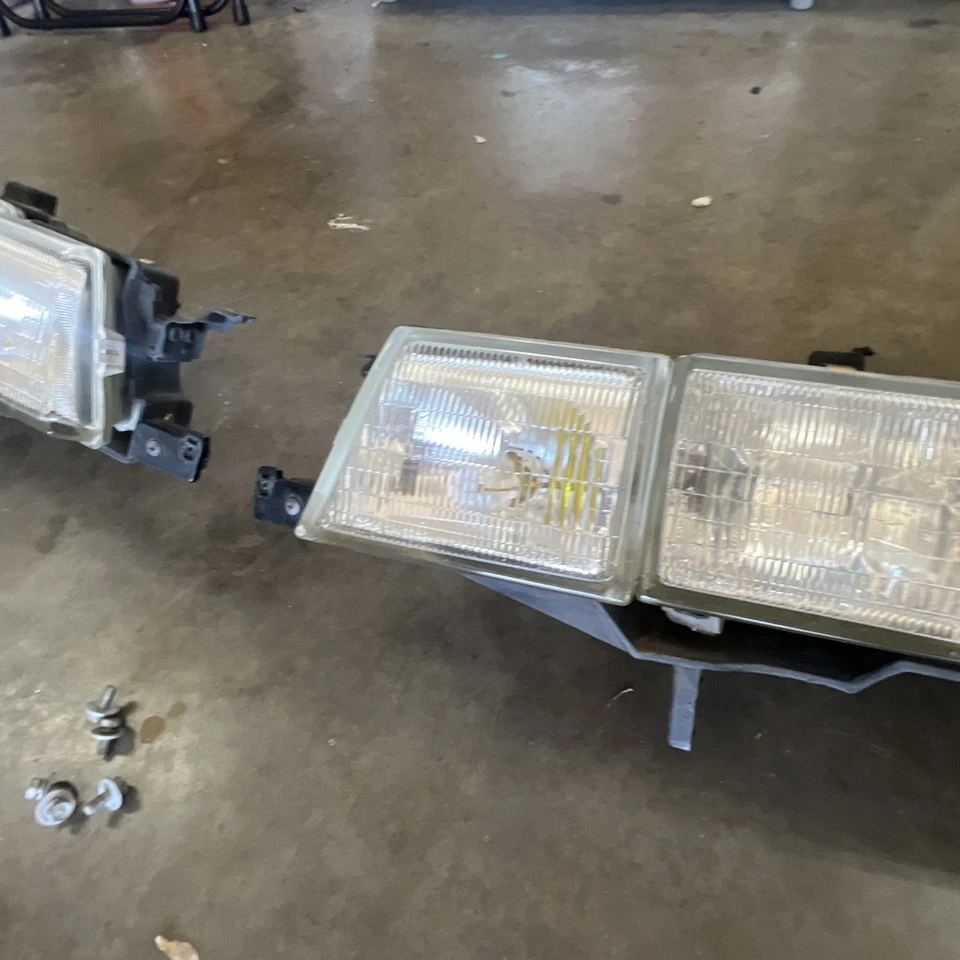 Faros originales Acura Vigor 1992 1993 1994 92 93 94 OEM Foto 2 de 4