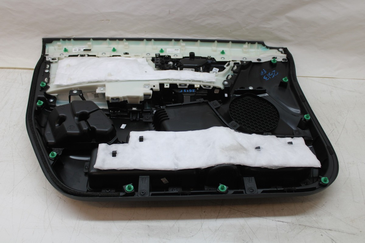 2021 HONDA CR-V FRONT RIGHT INTERIOR DOOR PANEL OEM 17 18 19 20 21