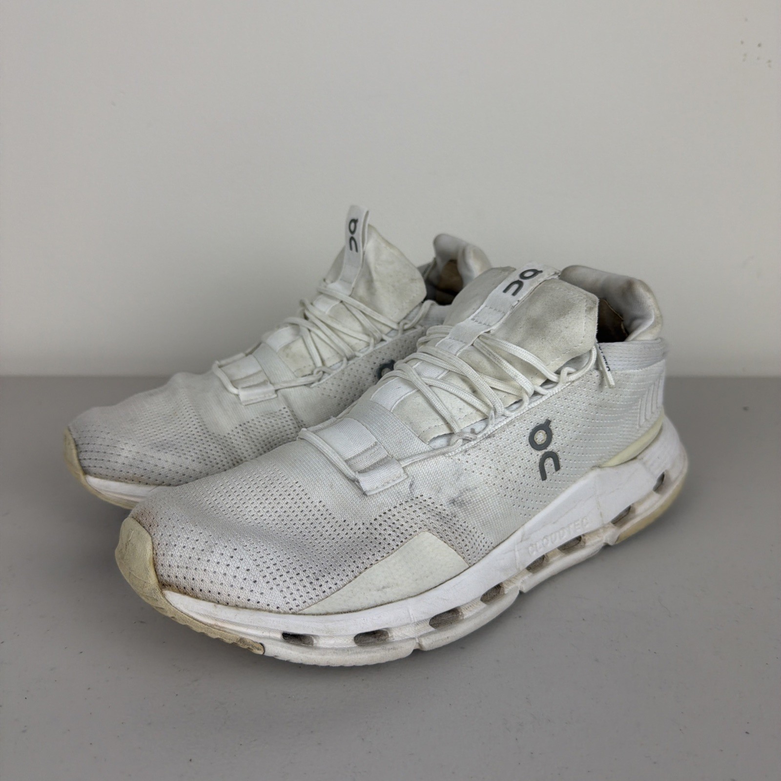 On Cloud Cloudnova Triple White Cloudtec Running … - image 1