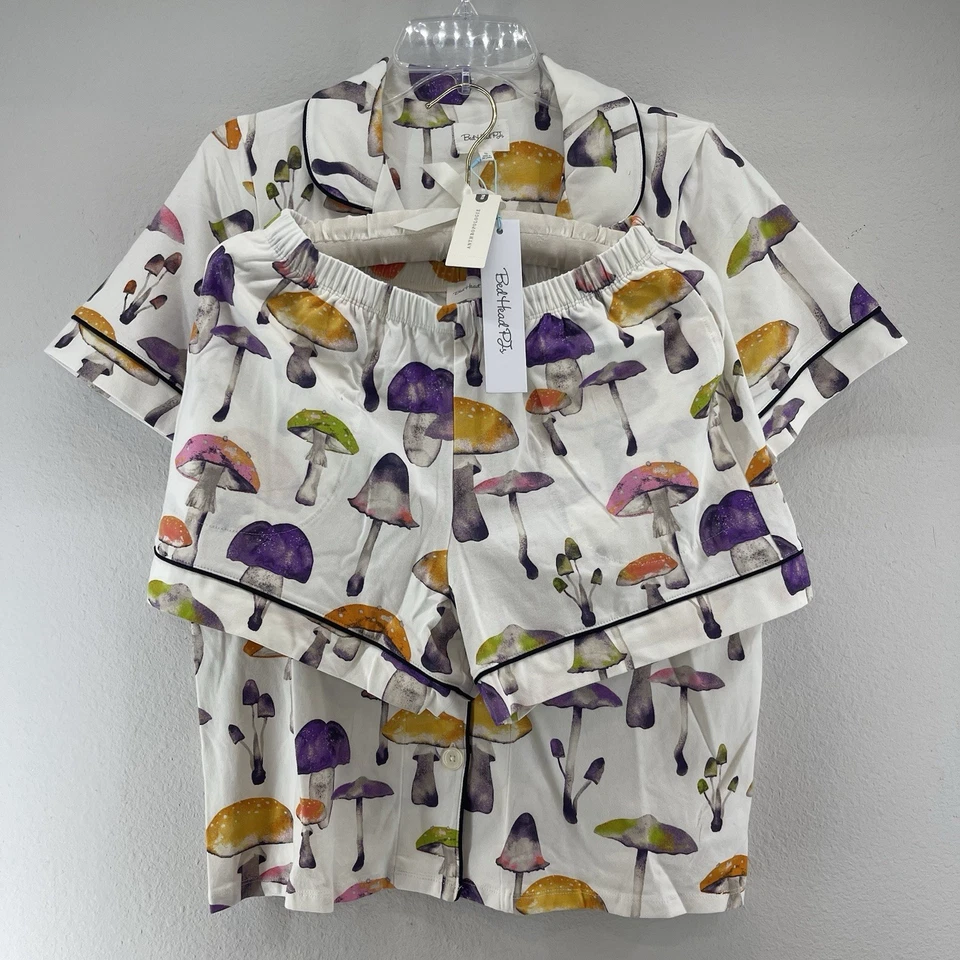 Nuevo con etiquetas Conjunto de pijama Anthropologie S cabeza de cama pijamas SS pantalones cortos caprichosos champiñones cabaña Foto 4 de 4