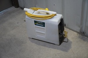 Nobles Anser Carpet Extractor