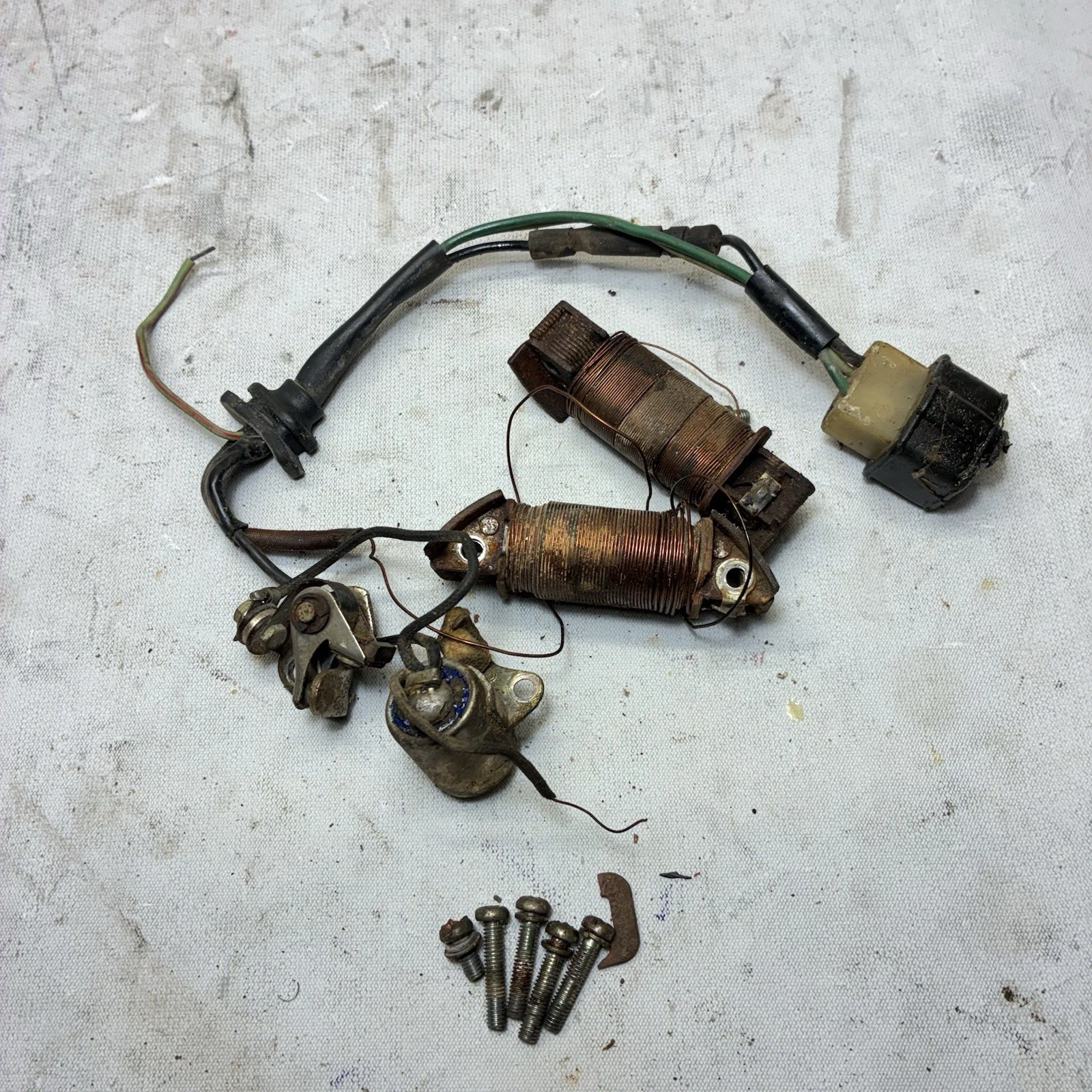 1981-1985 Honda ATC70 ATC 70 Stator Magneto Generator Alternator 31141-957-005