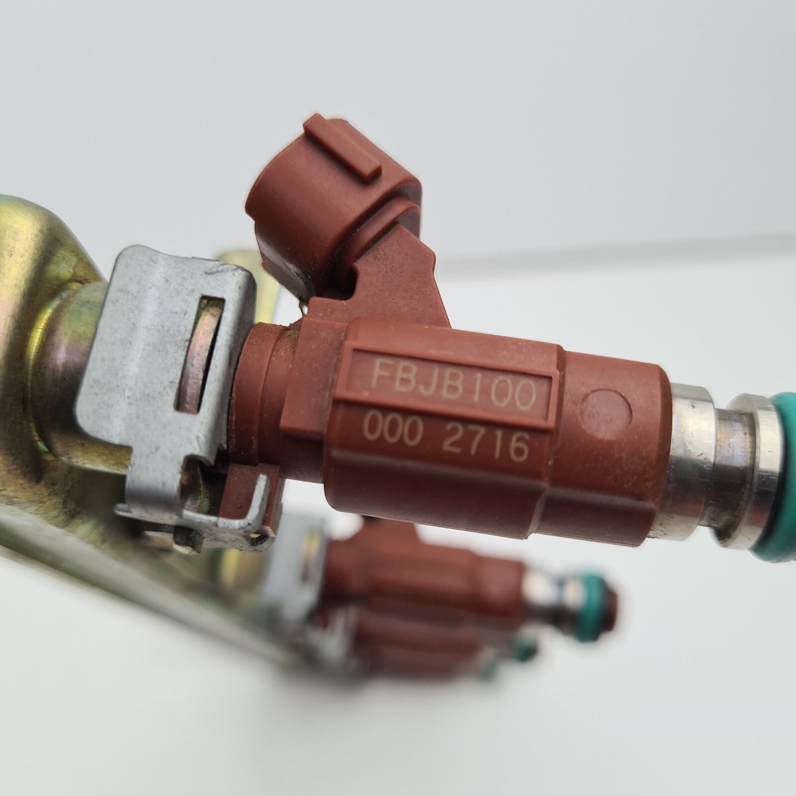 Nissan Pulsar N16 1.6 & 1.8l Remanufactured Fuel Injectors. for sale