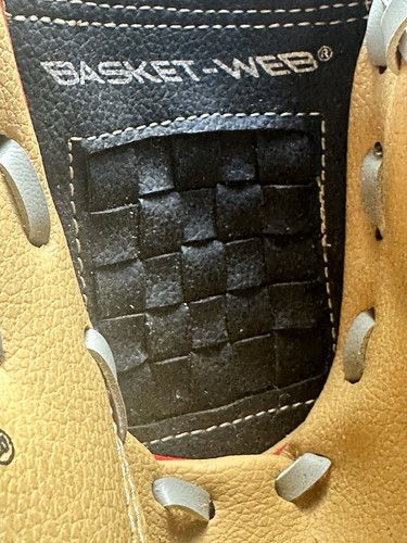 Rawlings 10 Inch Tan and Black Tee Ball Glove Left Handed WPL10CBSG Youth - Bild 6 von 10