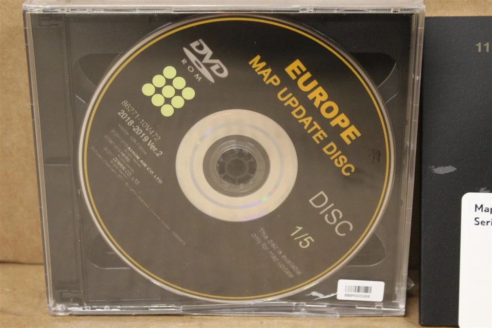 PZ445-HD334-0R Navigation Update New genuine Lexus accessory - Image 3 of 4