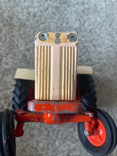 VINTAGE ERTL 1/16 CASE 1030 COMFORT KING FARM TOY TRACTOR - Picture 8 of 12