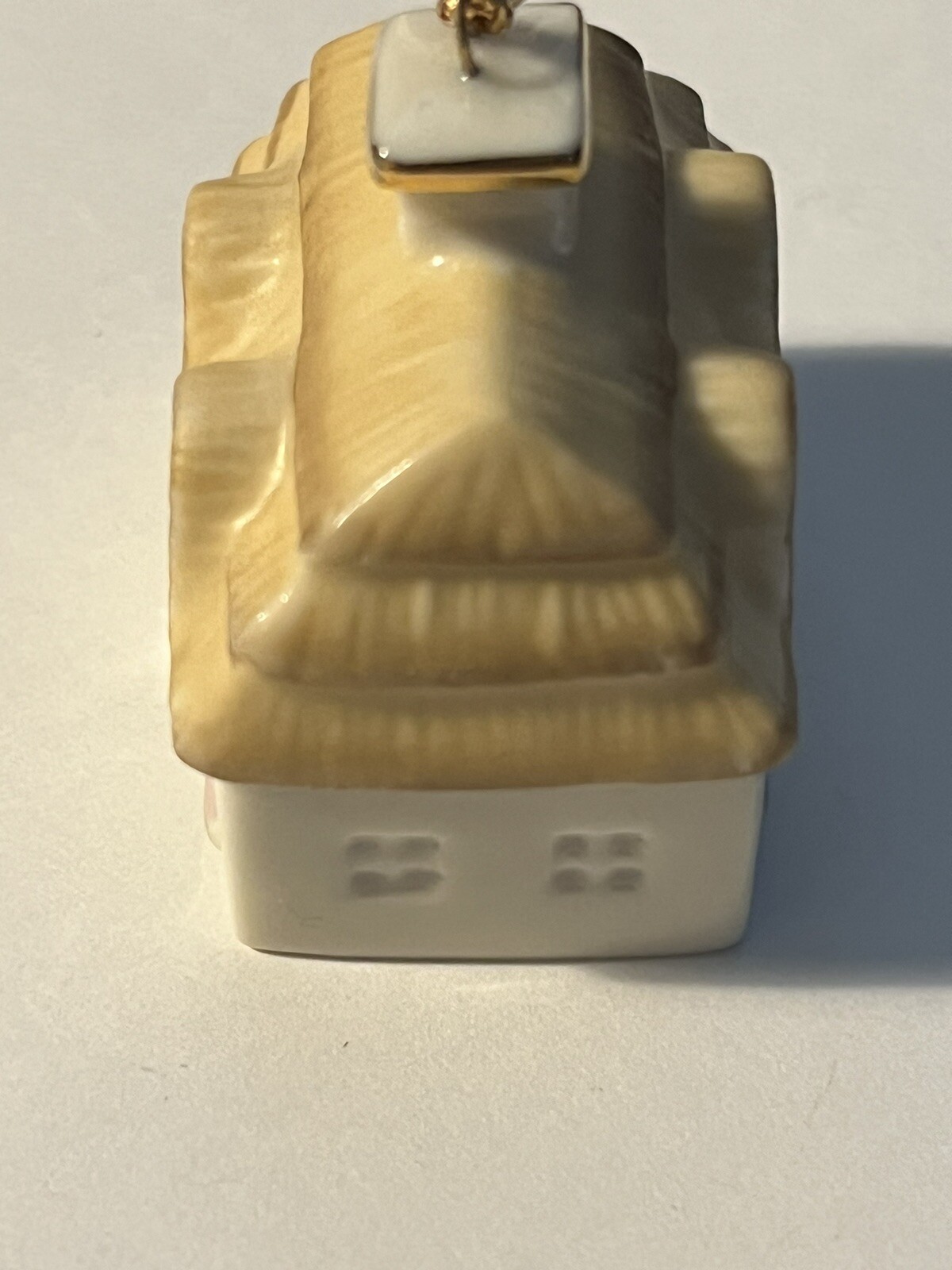 Picture 2 of 4
