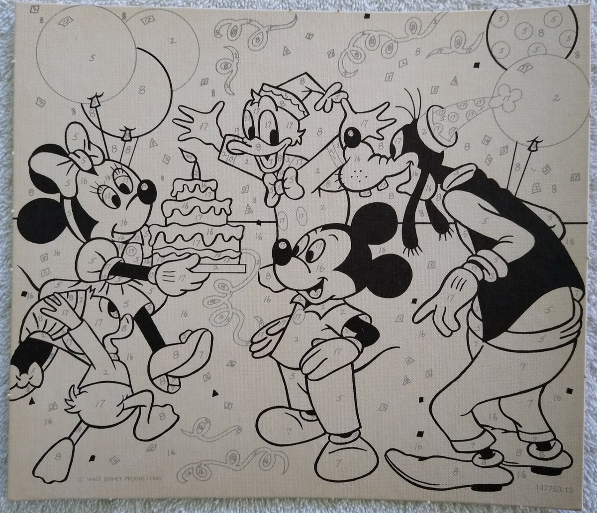 ♥ WALT DISNEY'S Mickey Mouse PAINT BOX ♥ Vintage (1948) Children's Disney Watercolor Metal Paint Box - With