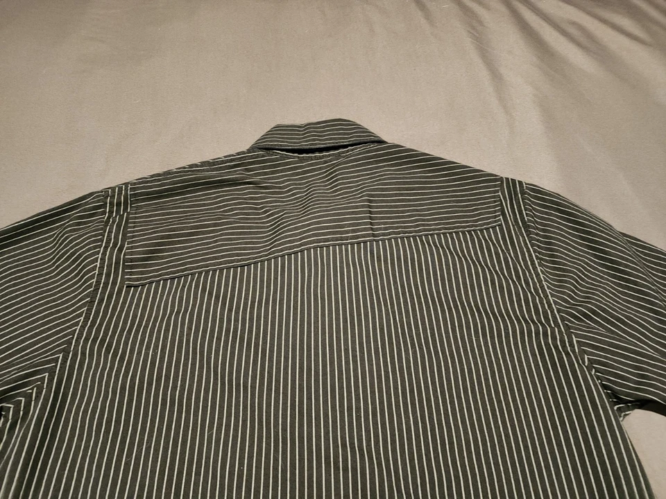 Ocean Current Collared Button-down Black With Pin Stripe Men's Small - Image 4 of 4