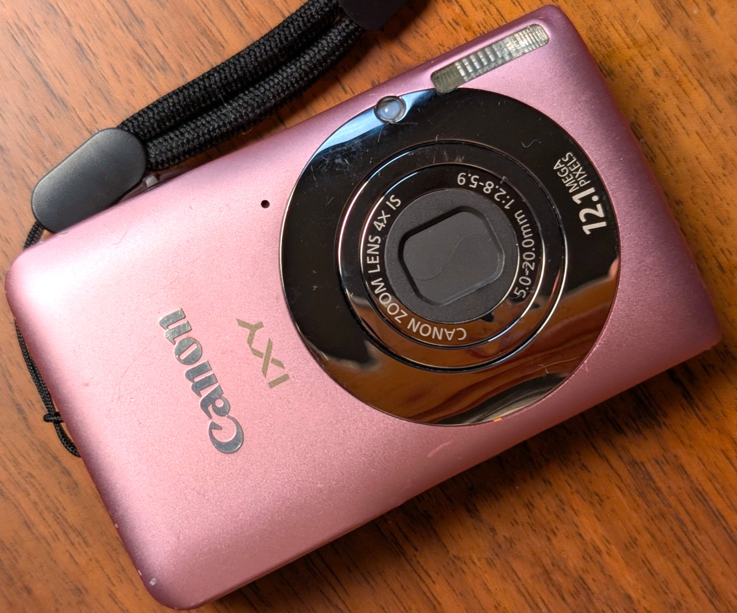 Excellent Canon IXY 200F Power Shot SD1300 IS DIGITAL ELPH IXUS 105 English OK