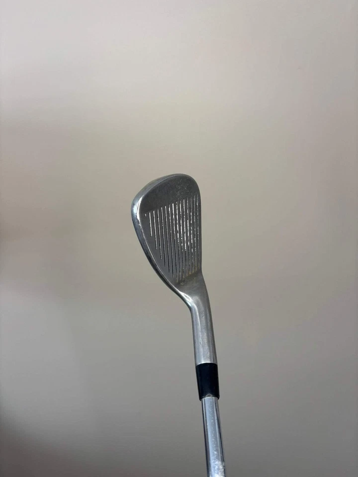 Titleist DCI 981 9-Iron TriSpec Steel Stiff Flex Lefty 35.75″ NICE - Image 3 of 4