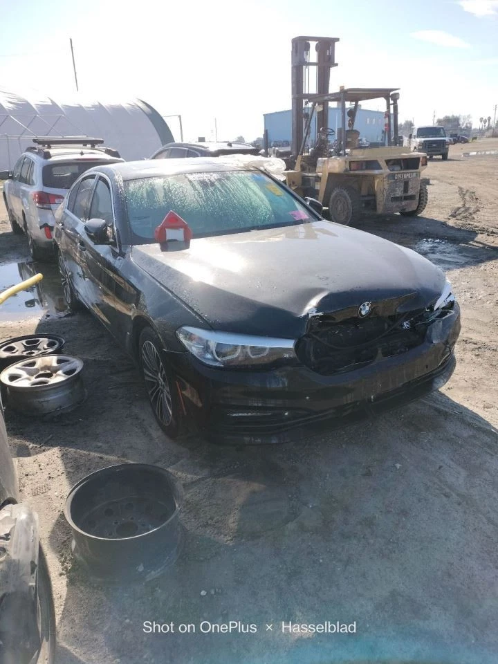 MONTAJE PALANCA DE CAMBIOS TRANSMISIÓN BMW 530I 2018 Foto 2 de 4