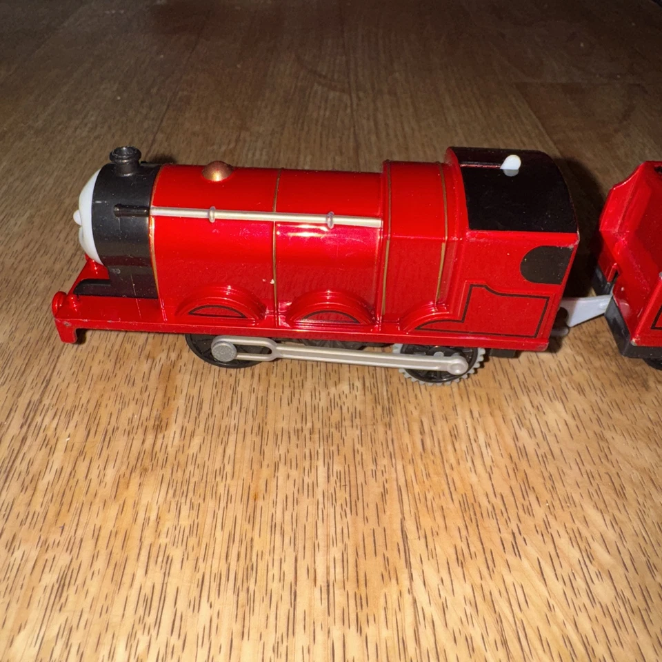 Thomas & Friends Track Master Metallic Motorized James Train Tender Mattel 2013 - Image 2 of 4