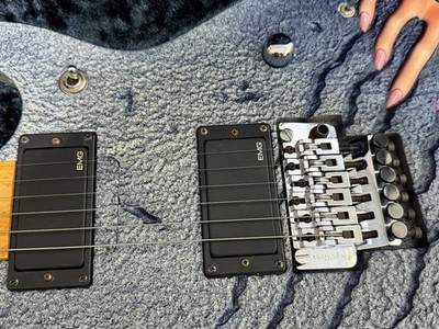 Electric Guitar Killer KG-Fascist Grave Stone Female Millennium