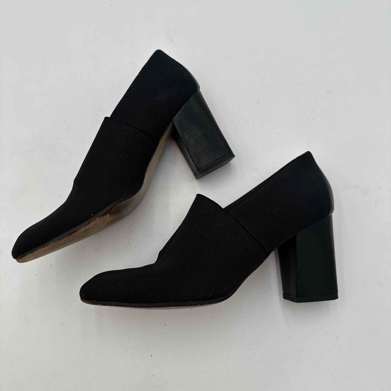 Made In Italy Barney’s New York Women’s Black Pumps Size 37 /6.5 US